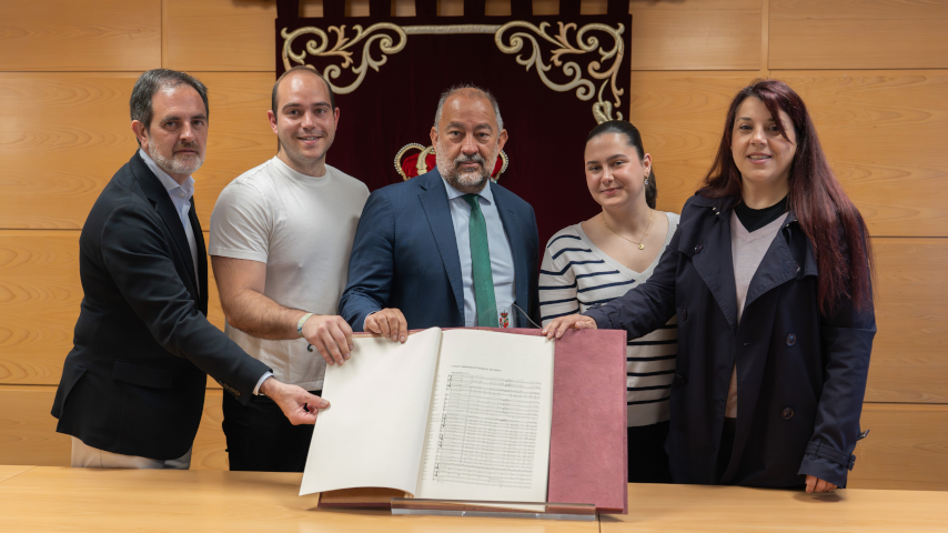 Presentación de la pieza musical inédita 'Juvenis Aeterna'