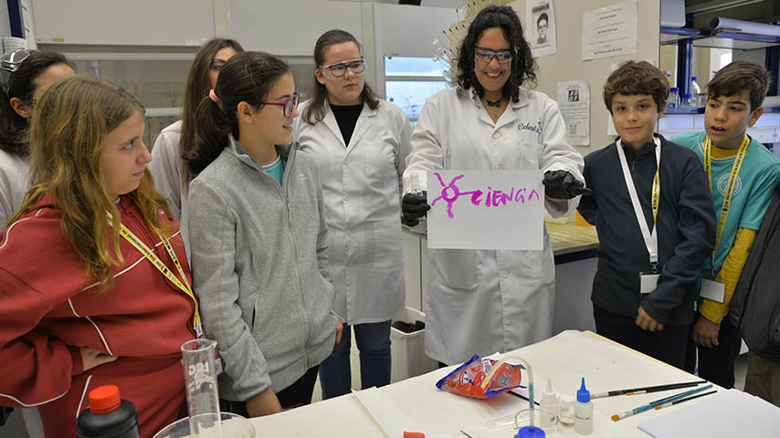 La UCLM celebra en el Campus de Ciudad Real 'Aventura con Científicas', con motivo del 11F.