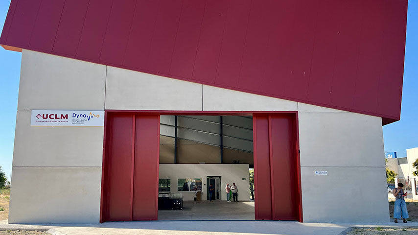 Vista exterior del Laboratorio de Análisis Modal y Vibracional de Grandes Estructuras (LAViGEM)