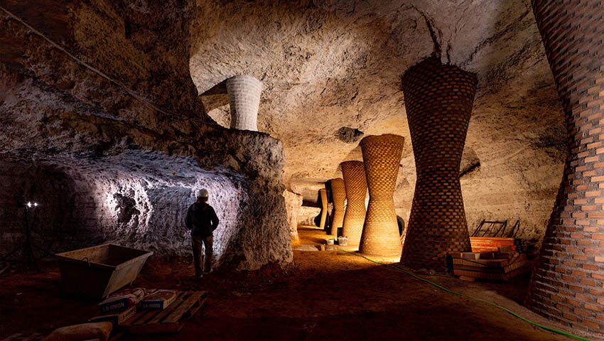 El Consejo Superior de Colegios de Arquitectos de España premia a tres profesores de la UCLM por su proyecto de estabilización de las cuevas de Tomelloso