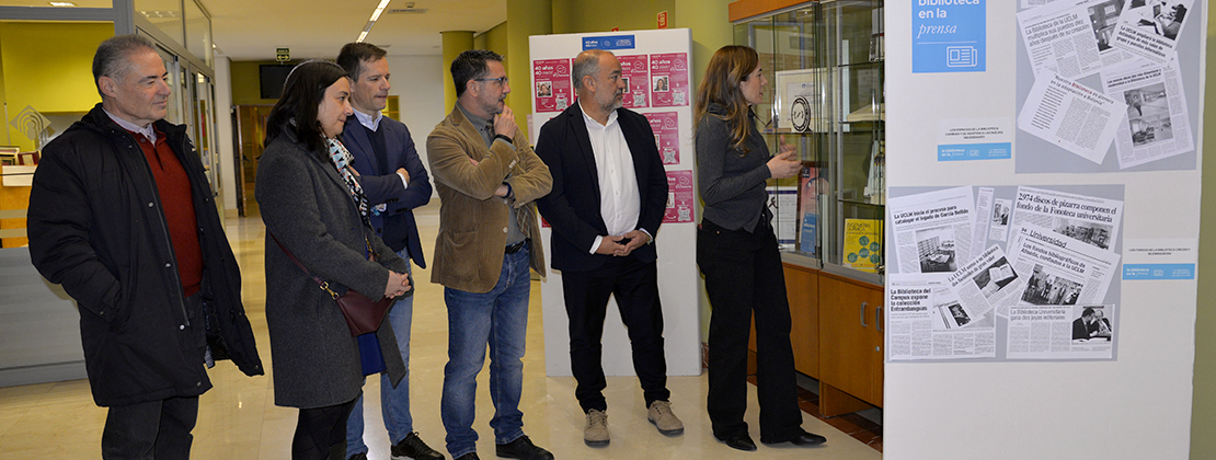 Inauguración de la exposición por los cuarenta años de la Biblioteca
